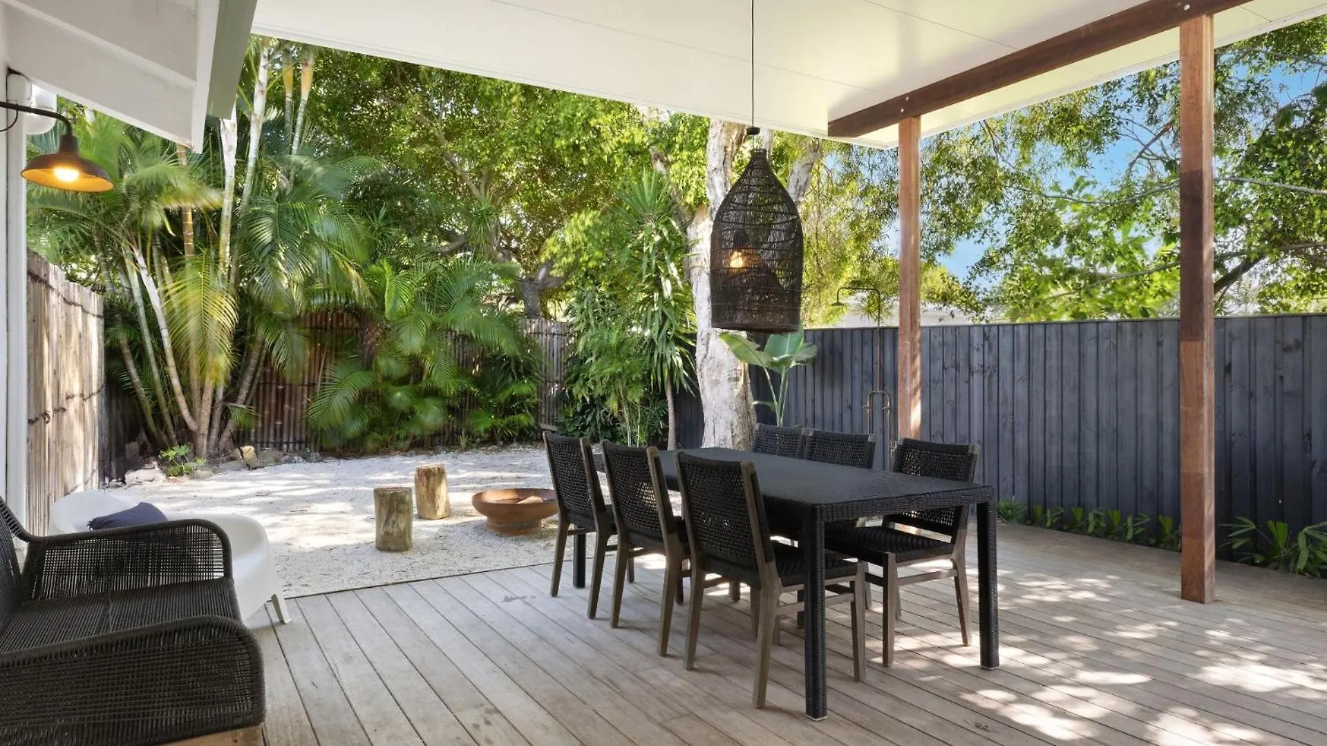 Holiday home Apollo House Villa Byron Bay Australia