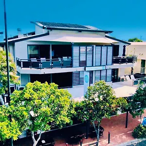 4* Appart hôtel Byron Quarter