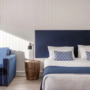 4* Hotel Waves